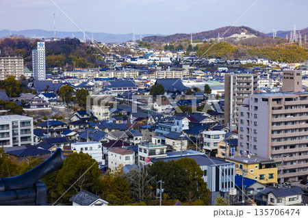 福山城から見た福山市の街並 135706474