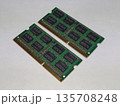 ノートパソコン(PC)のメインメモリ2枚(RAM) ノートパソコン(PC)のメインメモリ2枚(RAM) 135708248