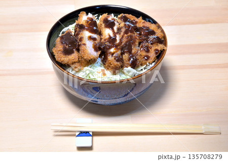 今夜はソースカツ丼 135708279