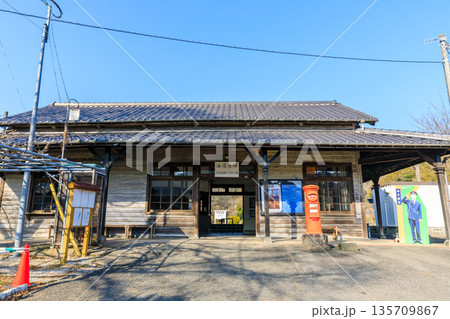 冬の油須原駅　福岡県田川郡 135709867