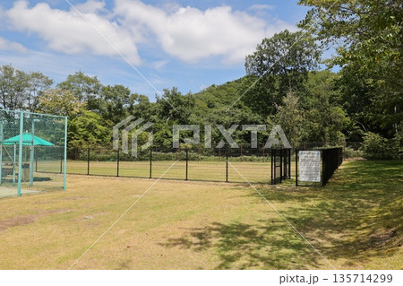 ドッグラン 135714299