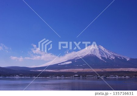 山中湖、長池湖畔からの「富士山」 山中湖、長池湖畔からの「富士山」 135716631