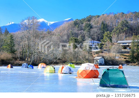 松原湖のワカサギ釣り 135716675