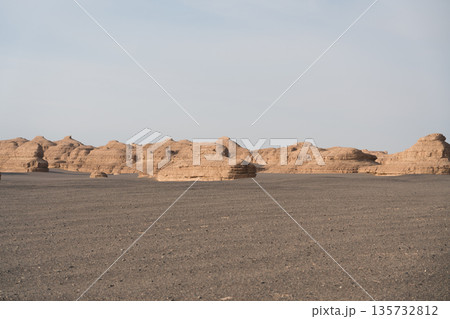 敦煌ヤルダン国家地質公園 135732812