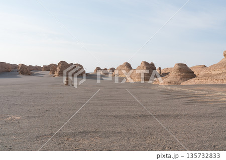 敦煌ヤルダン国家地質公園 135732833