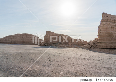 敦煌ヤルダン国家地質公園 135732850