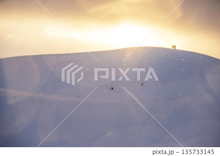 鳥取砂丘の雪景色 鳥取砂丘の雪景色 135733145