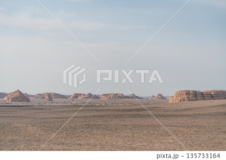 敦煌ヤルダン国家地質公園 135733164