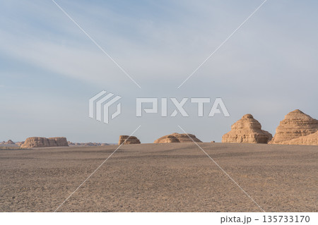 敦煌ヤルダン国家地質公園 135733170