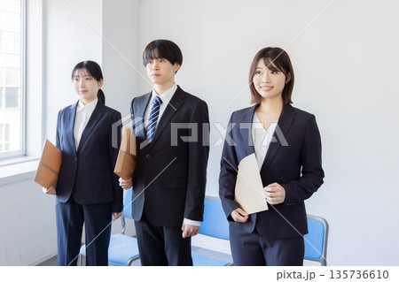 集団面接 緊張 集団面接 緊張 135736610