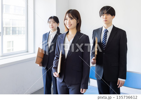 集団面接 緊張 集団面接 緊張 135736612
