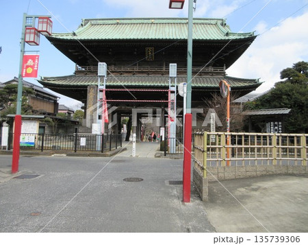 千葉県市川市!法華経寺の仁王門 千葉県市川市!法華経寺の仁王門 135739306