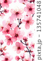 淡いピンクの桜が舞う水彩風の美しい春の花柄背景 135741048