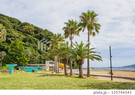 蒲郡市の西浦海水浴場周辺の風景(愛知県) 135744343