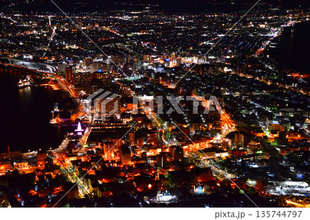 夜景 函館市街 函館山より 夜景 函館市街 函館山より 135744797