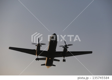 飛行機 135745584