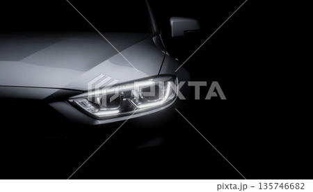 《AI画像》黒バックに一部だけ見える車 135746682