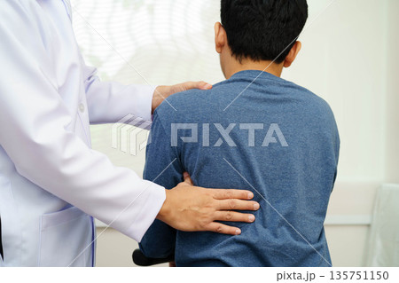 Physical therapy, Asian therapist doctor treat perform pain therapy in hospital. 135751150