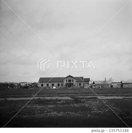 古写真 1940年 日中戦争中の中華民国 咸寧市内の鉄道駅 古写真 1940年 日中戦争中の中華民国 咸寧市内の鉄道駅 135751188