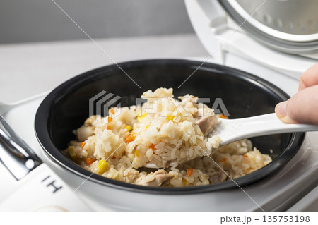 チキンピラフ　炊飯器 135753198