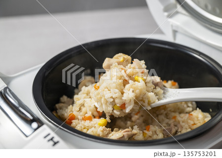 チキンピラフ　炊飯器 135753201