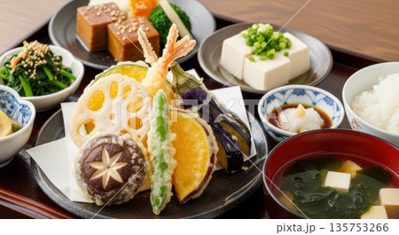 おいしい天ぷら盛合せ料理 おいしい天ぷら盛合せ料理 135753266