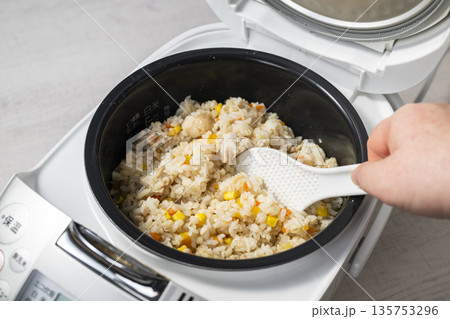 チキンピラフ 炊飯器 チキンピラフ 炊飯器 135753296