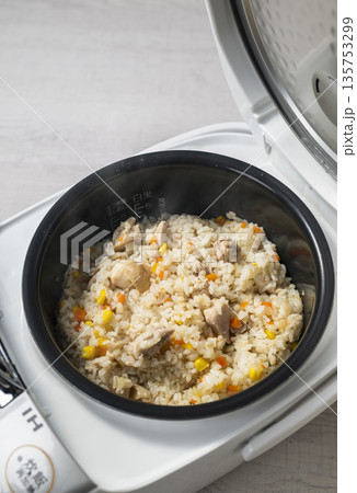 チキンピラフ　炊飯器 135753299