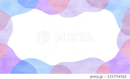 水彩風の青い曲線フレーム　シンプルな壁紙 135754502