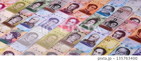 Venezuelan bolivar, cash, currency of Venezuela, banknotes for transactions. Venezuelan bolivar 135763400