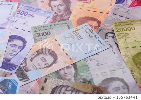Venezuelan bolivar, cash, currency of Venezuela, banknotes for transactions. Venezuelan bolivar 135763441