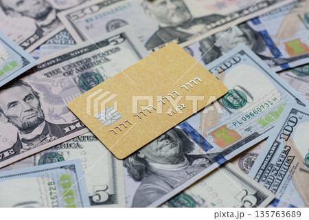 A credit card for contactless cashless payments via a terminal or online. A credit card 135763689