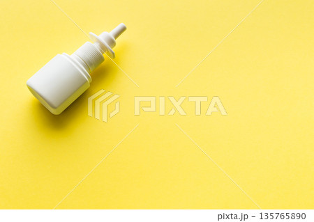 点鼻薬 点鼻薬 135765890