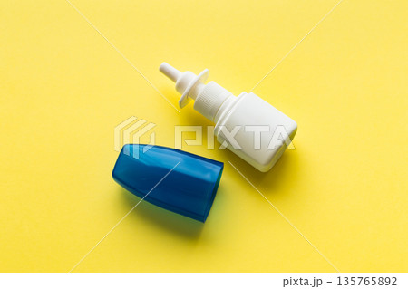 点鼻薬 点鼻薬 135765892