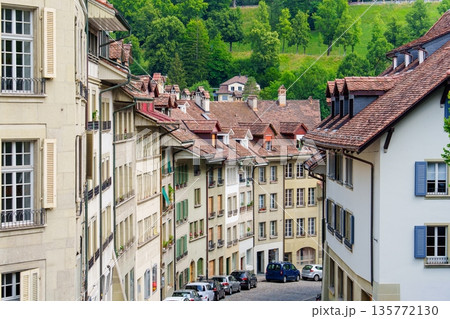 Charming Old Town Street in Bern, Switzerland A Picturesque European Urban Landscape Charming Old Town Street in Bern, Switzerland A Picturesque European Urban Landscape 135772130