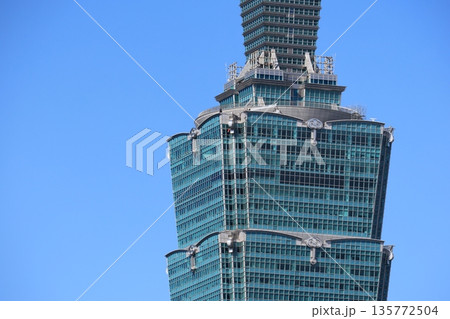 世界記録 135772504