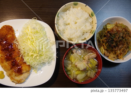 おいしい夕食 おいしい夕食 135773497