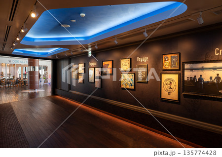 東京湾アクアライン海ほたるの展示ギャラリー 東京湾アクアライン海ほたるの展示ギャラリー 135774428