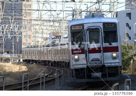 202601　東武鉄道　10000型　16604　東武スカイツリーライン　牛田　北千住 135776390