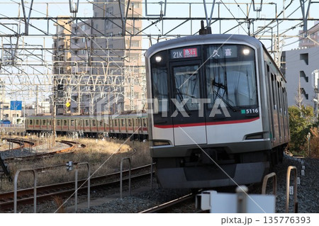202601 東急電鉄 5000系 5116 東武スカイツリーライン 牛田 北千住 202601 東急電鉄 5000系 5116 東武スカイツリーライン 牛田 北千住 135776393