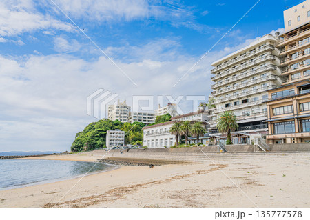 蒲郡市の西浦海水浴場周辺の風景(愛知県) 135777578