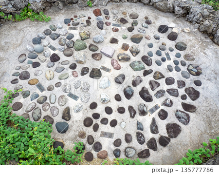 日本全国の石を集めた道(沖縄県波照間島) 日本全国の石を集めた道(沖縄県波照間島) 135777786