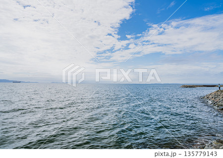 蒲郡市の西浦海水浴場周辺の風景(愛知県) 135779143