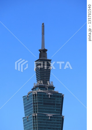 登頂 135781540