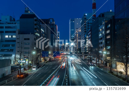 東京銀座 昭和通り ときめき橋より 135781699
