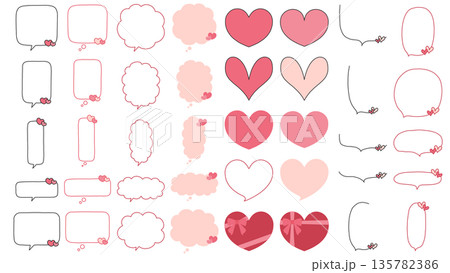 赤ピンクのハートの吹き出し素材セット（バレンタインや母の日などのイベントにおすすめ） 135782386