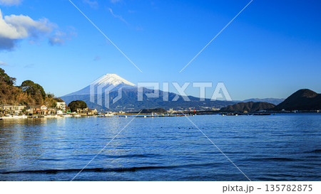 西伊豆から見た富士山 135782875
