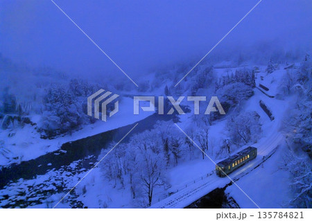 雪景色の飯山線 雪景色の飯山線 135784821