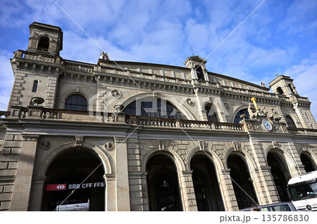 チューリッヒ中央駅 135786830
