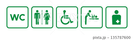 緑色のトイレ案内表示アイコン 135787600